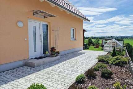 Haus zum Kaufen in Dürrlauingen 549.000,00 € 120 m²