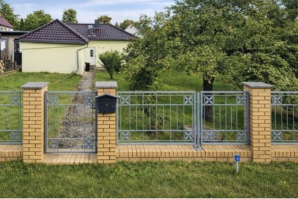 Zehdenick: Handwerkerobjekt mit 697 m² GST inkl. Garten, Garage & Schuppen – nur 1,3 km zum Bahnhof