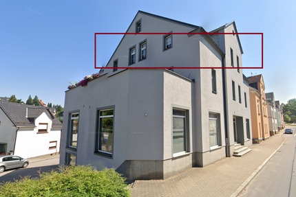 Perfekt für Familien - firisch modernisierte 4,5-Raum-Wohnung zu vermieten - Oelsnitz (Erzgebirge)