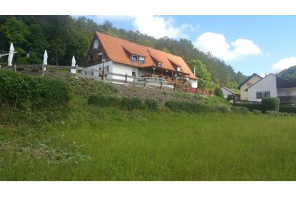 Kleines Hotel mit konzessionierter Gastronomie - Sontra