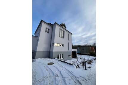 Wohnung zum Kaufen in Chemnitz 570.000,00 € 170 m²