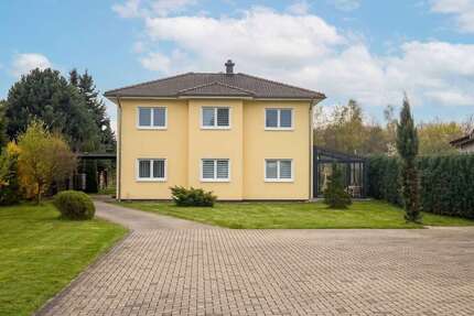 Haus zum Kaufen in Zwenkau 690.000,00 € 146 m²