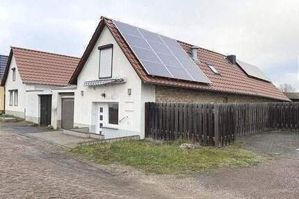 EFH mit Nebengebäude in Röblingen - Seegebiet Mansfelder Land Röblingen am See