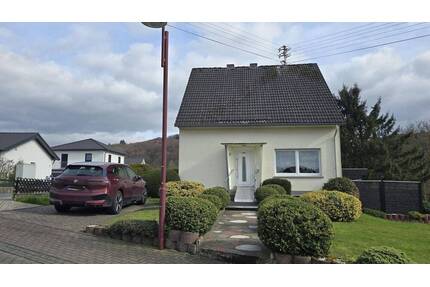 Gepflegtes Einfamilienhaus in Ellenhausen