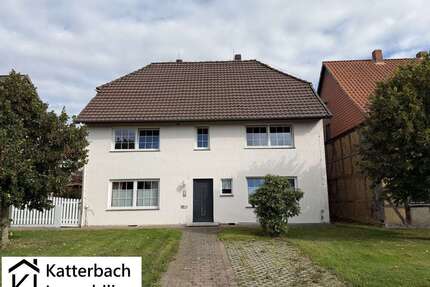 Haus zum Kaufen in Pöhlde 170.000,00 € 290 m²