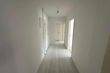 2 Zimmer Wohnung zentral gelegen von Salzgitter- Lebenstedt!