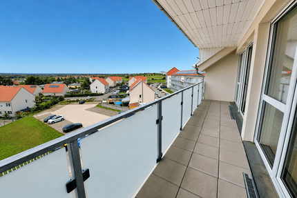 Wohnung zum Mieten in Schkeuditz 1.220,00 € 97.95 m²