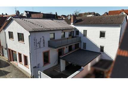 Haus zum Kaufen in Roßdorf 449.000,00 € 326 m²