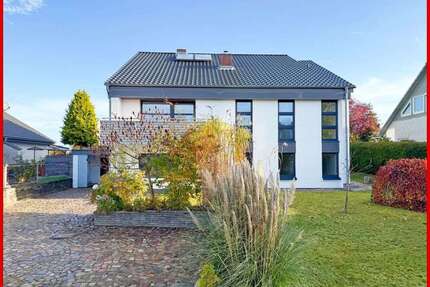Haus zum Kaufen in Schleswig 550.000,00 € 210.2 m²