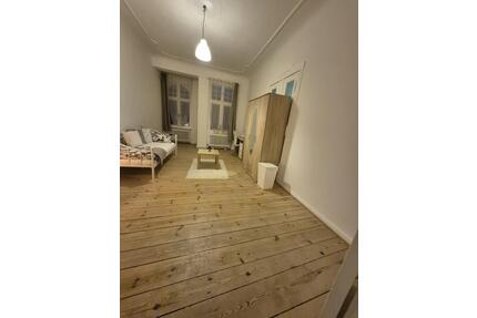 Wohnung 3 Zimmer - 1.200,00&nbsp;EUR Kaltmiete, ca.&nbsp; 77,00&nbsp;m&sup2; in Berlin (PLZ: 13599) Spandau