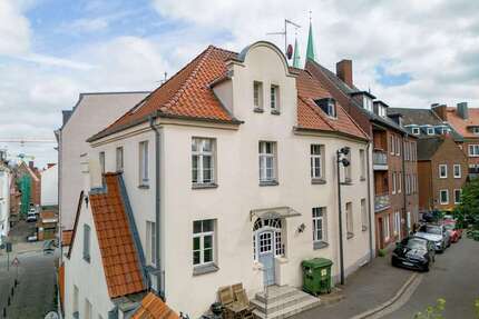 Wohnung zum Kaufen in Lübeck 157.000,00 € 48 m²