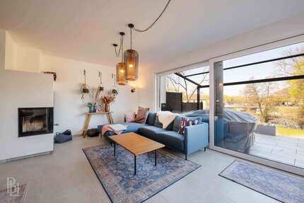 Haus zum Kaufen in Woltersdorf 860.000,00 € 191 m²
