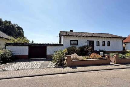 Haus zum Kaufen in Angelbachtal 520.000,00 € 158 m²