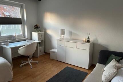 Zimmer in 6er WG - 320,00&nbsp;EUR Kaltmiete, ca.&nbsp; 18,00&nbsp;m&sup2; in Osnabrück (PLZ: 49074)