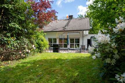 Haus zum Kaufen in Neu-Anspach 648.800,00 € 155 m²