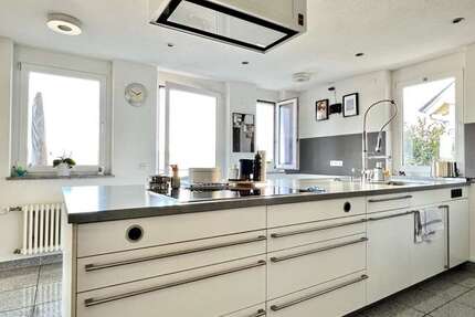 Haus zum Kaufen in Schopfheim Wiechs 1.370.000,00 € 618 m² - Schopfheim / Wiechs
