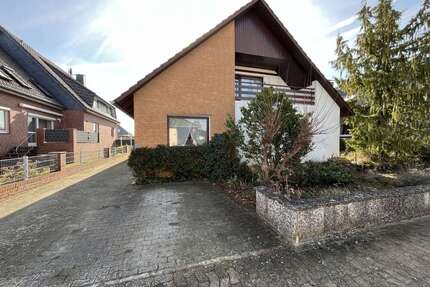 Haus zum Kaufen in Weyhausen 299.000,00 € 201 m²