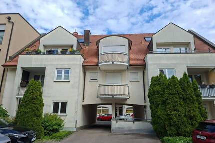 Delitzsch...Entspannung pur in Top-Wohnung mit Balkon + neuem Boden!