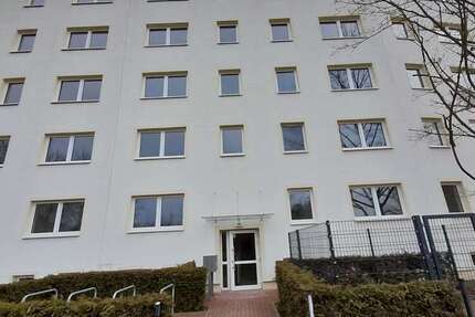 Wohnung zum Mieten in Halle 1.500,50 € 173 m²