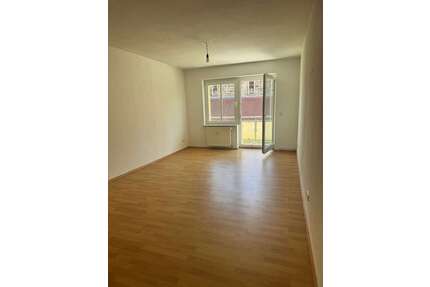 Wohnung zum Mieten in Strausberg 1.029,00 € 96.73 m²