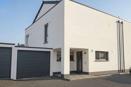 Haus zum Mieten in Nörvenich 1.750,00 € 125 m²