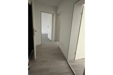 3-Zimmer-Wohnung - 518,00&nbsp;EUR Kaltmiete, ca.&nbsp; 74,00&nbsp;m&sup2; in Wilhelmshaven (PLZ: 26382)