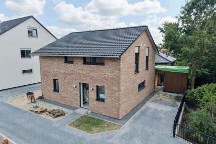 Haus zum Kaufen in Neuenhaus 399.000,00 € 115.47 m²