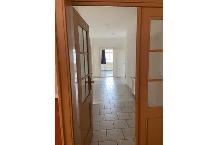 Schöne, helle 2 Raum Wohnung mit Einbauküche und Stellplatz - Schipkau Barranmühle