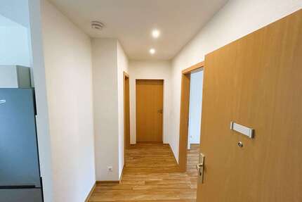 Wohnung zum Mieten in Wurzen 365,00 € 58.66 m²