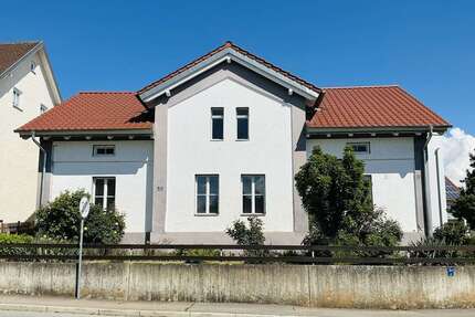 Haus zum Kaufen in Teugn 279.000,00 € 165.37 m²