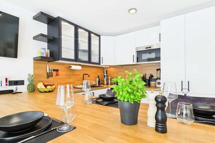 Voll ausgestattet, hochwertig möbliert & frisch sanierte Wohnung mit Terrasse - sofort bis 30.6.26 - Uhldingen-Mühlhofen