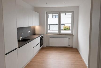 Erstbezug nach Sanierung - 3-Zimmer-Wohnung mit Balkon und Küche - Bendorf