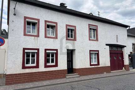 Haus zum Kaufen in Dreis 259.000,00 € 220 m²