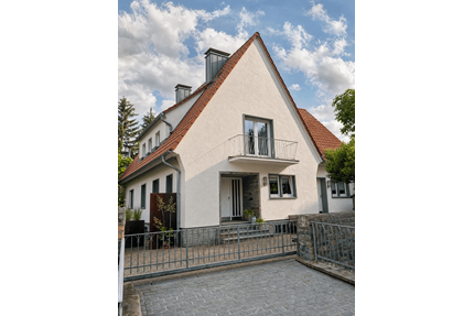 Haus zum Kaufen in Soest 1.100.000,00 € 192.36 m²