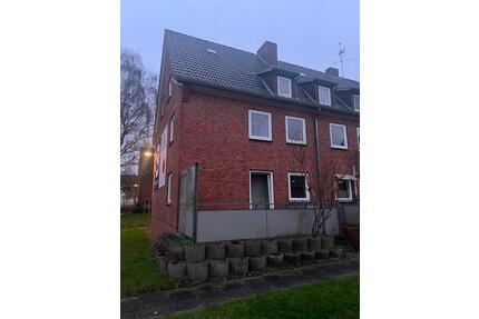 Frisch sanierte 2-Zimmer-Wohnung ab 15.06. zu vermieten - Kiel Wik