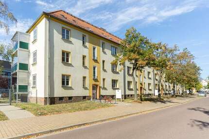Wohnung zum Mieten in Schönebeck 313,96 € 46.17 m²