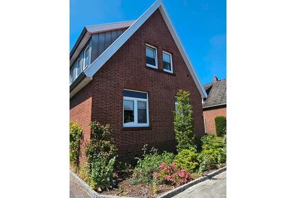 Haus mit 2 Wohnungen Leer (Ostfriesland) Exposé bitte anfordern