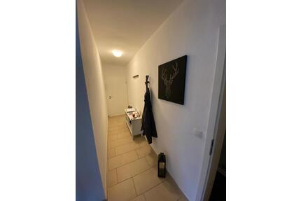 2 Zimmerwohnung zu vermieten - 420,00&nbsp;EUR Kaltmiete, ca.&nbsp; 60,00&nbsp;m&sup2; in Brohl-Lützing (PLZ: 56656)