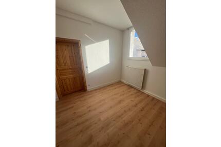 Studenten Zimmer Wohnung 13,5m² + Weitere *Erstbezug* - Gummersbach