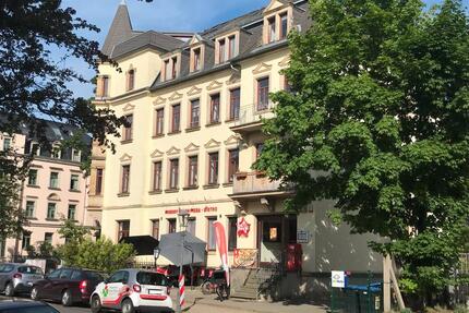 Schöne 4-Raum Mansarde mit Einbauküche + Wanne u. Dusche + G-WC!! KFZ-Stellplatz im Hof! - Dresden Blasewitz