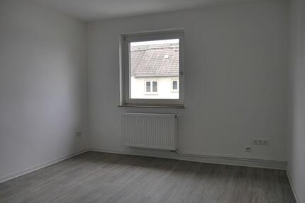 Schöne 3-Zimmer-Wohnung mit Tageslichtbad in Hanau-Großauheim zu vermieten