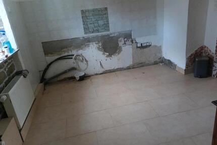 Kleingewerbe mit Haus - 300.000,00&nbsp;EUR Kaufpreis, ca.&nbsp; 200,00&nbsp;m&sup2; in Arnstein (PLZ: 97450)