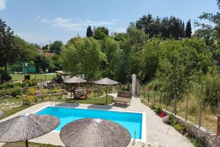 Modernes Ferienhaus mit Pool und Garten sehr privat für 4-8Pers. - Löhne