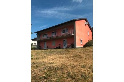 Haus mit Blick zum Vilstalstaasee - Marklkofen