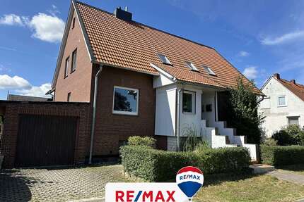 Haus zum Kaufen in Bröckel 265.000,00 € 221 m²