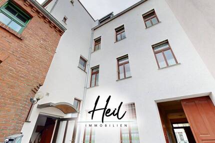 Mehrfamilienhaus im Zentrum von Wurzen I Garage I 2 Gewerbeeinnheiten + 2 Wohneinheiten