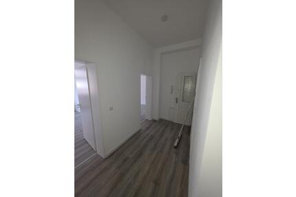 Frisch sanierte 3-Raum-Wohnung - 448,00&nbsp;EUR Kaltmiete, ca.&nbsp; 64,00&nbsp;m&sup2; in Meißen (PLZ: 01662)