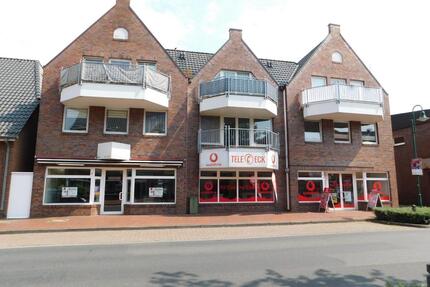 Schöne renovierte 3 ZKB Dachgeschosswohnung an der Hauptstraße in Garrel zu vermieten