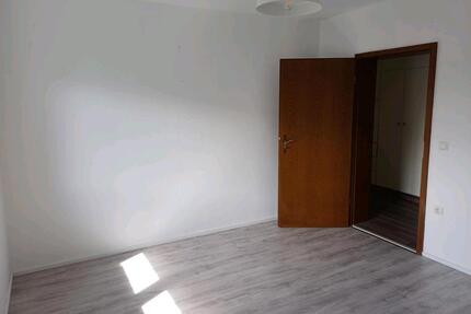 Modernisierte 4-Zimmer-Wohnung mit Balkon & Garage - Krumbach (Schwaben)