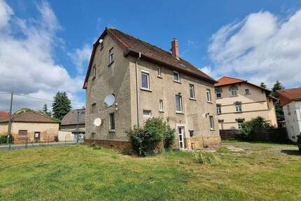 Haus für Zwei Parteien mit großem Garten und viel Potenzial im Leipziger Umland - Neukieritzsch Großzössen